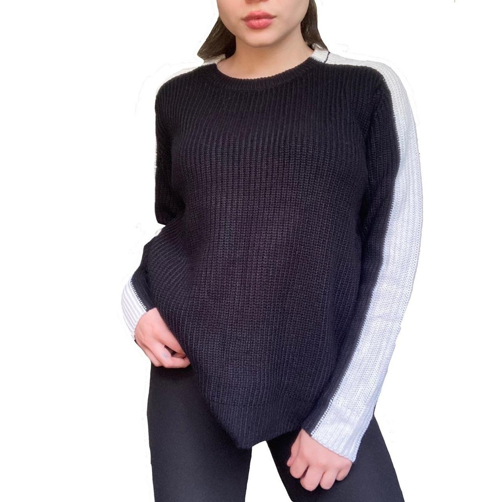 DKNY black + white sweater